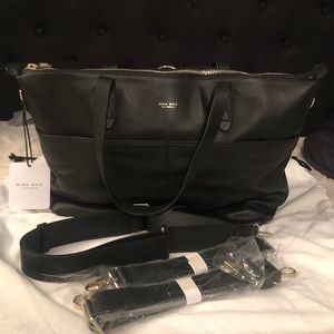 Mina Baie Black Full Size Amelia 1.0 New